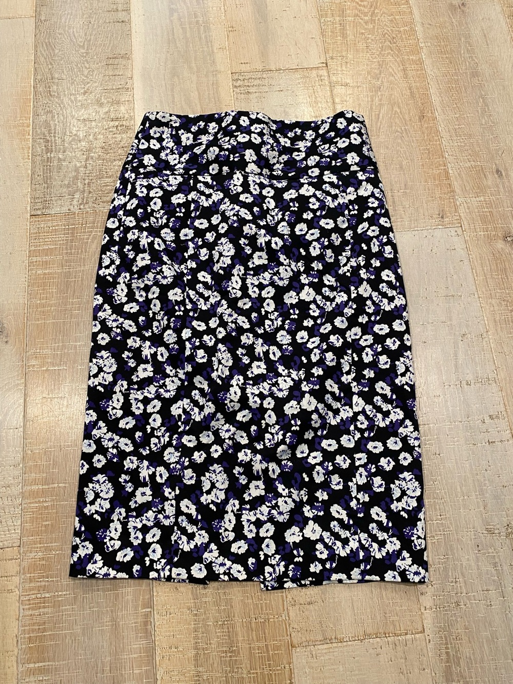 Express Black Floral Pencil Skirt Sz. 2